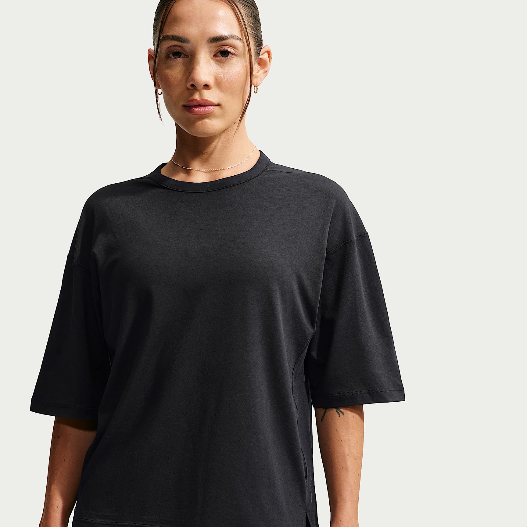 Nike 24.7 ImpossiblySoft Light Women's Dri-FIT Short-Sleeve T